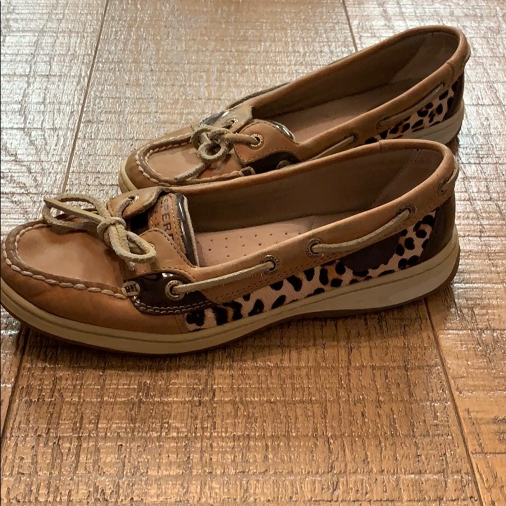 Sperry top-spiders cheetah print